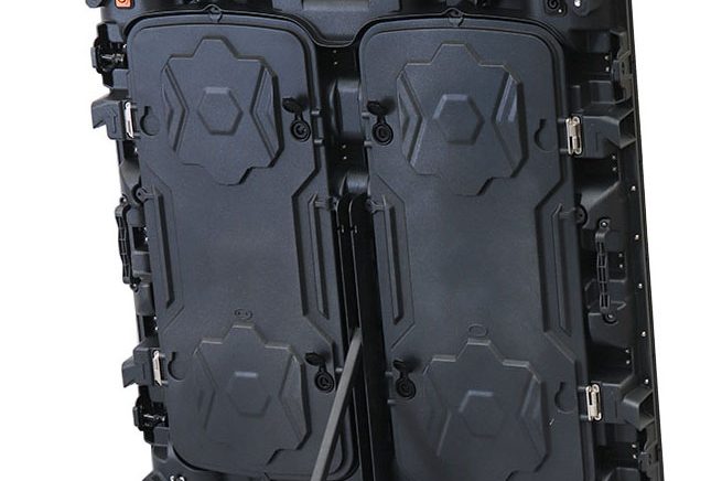 960×960 perimeter LED cabinet